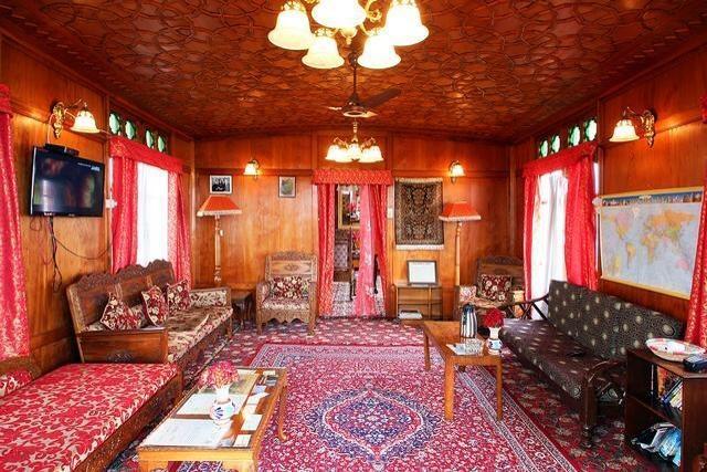 Srīnagar Houseboat Lily Of Nageen מראה חיצוני תמונה