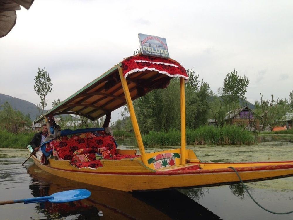 Srīnagar Houseboat Lily Of Nageen מראה חיצוני תמונה
